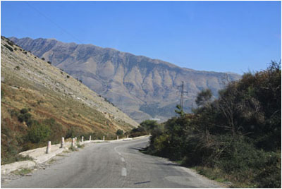 Die Strae SH78 in Sdalbanien / The SH78 highway in South Albania