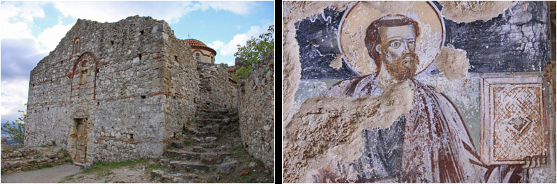 Die Kirche von St. Nikolaus und eine Wandmalerei / Church of St. Nicholas and a fresco