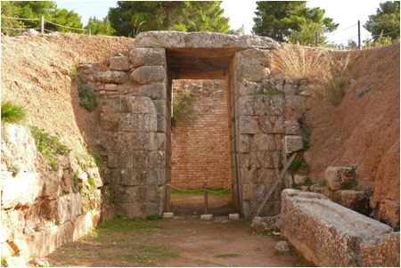 Löwengrab / Lion Tholos Tomb