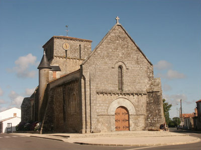 Le Bernard Church 1 exterior