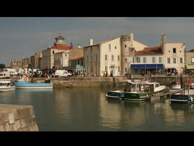 Click to enlarge. Harbour at St.Martin-de-Re