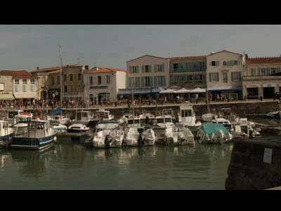 Click to enlarge. Harbour at St.Martin-de-Re