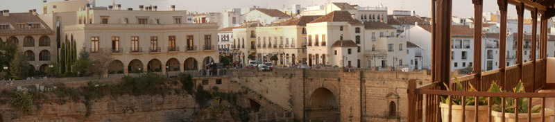 Anklicken zum Vergrern / Click for larger picture. Ronda  Panorama 5.2005