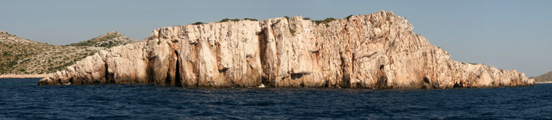 Anklicken zum Vergrern / Click for larger picture. Kornati Panorama 8.2005