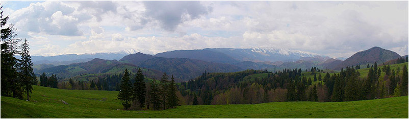 Anklicken zum Vergrößern / Click for larger picture. Rucar-Bran Pass 5.2006